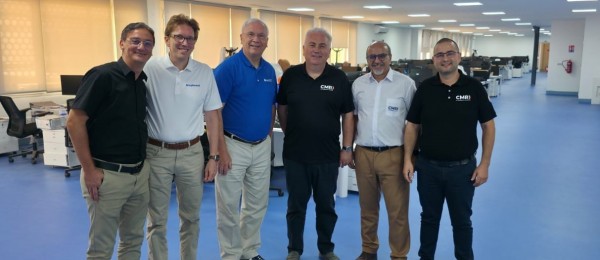 Visite dâAmphenol sur nos sites CMR en Tunisie