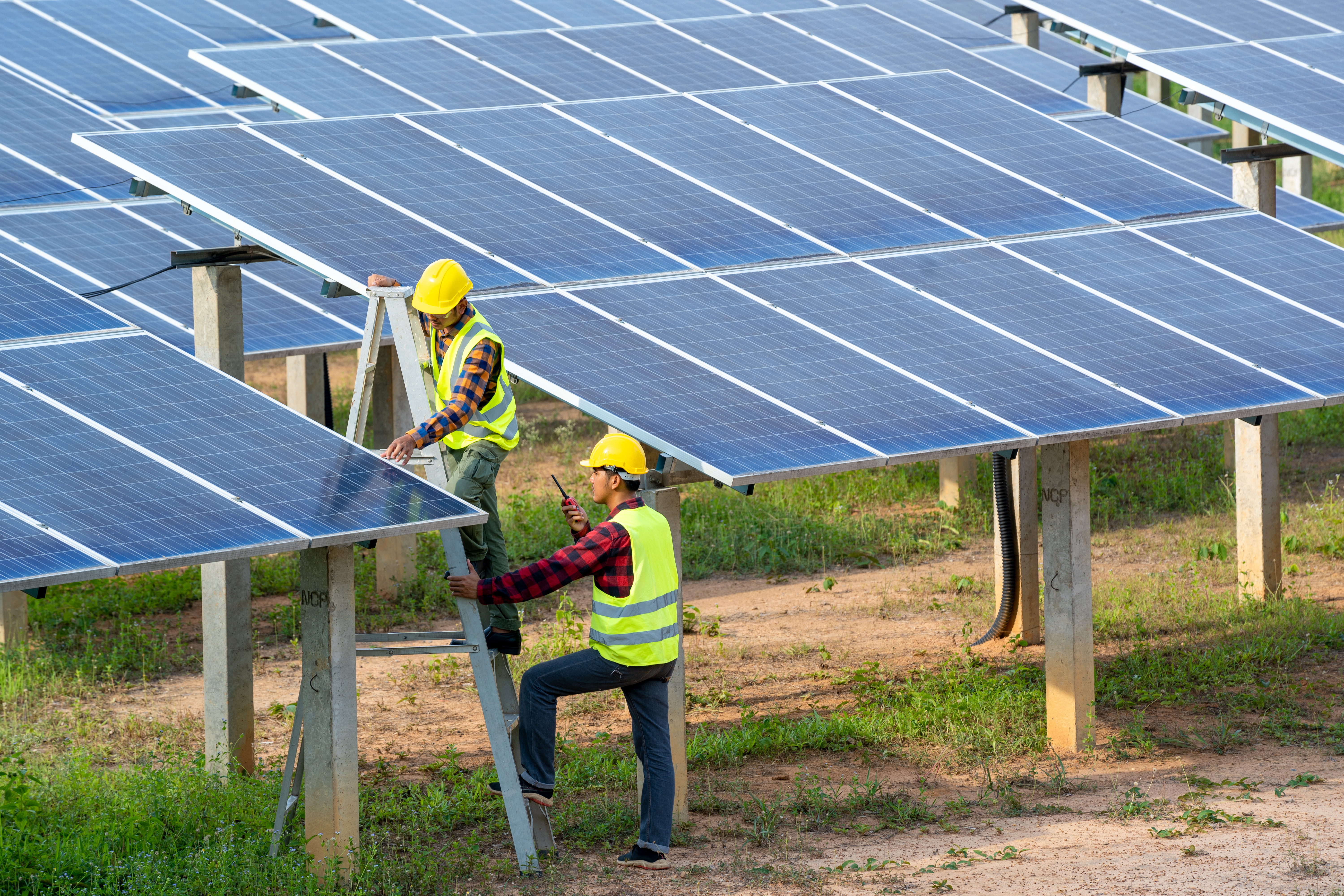 Solutions solaires et hybrides