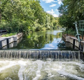 RÃ©alisation de la centrale hydroÃ©lectrique du Glarey en Suisse