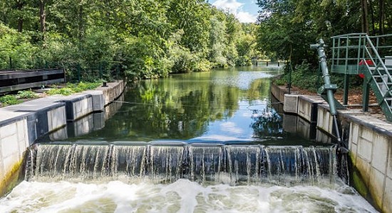 RÃ©alisation de la centrale hydroÃ©lectrique du Glarey en Suisse